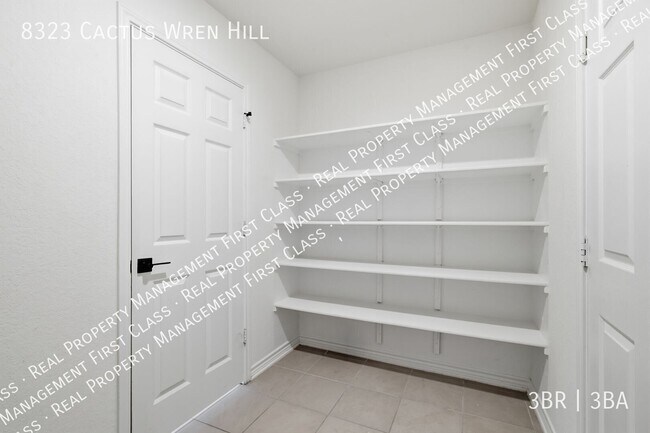 Building Photo - 8323 Cactus Wren Hl