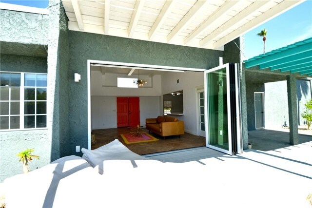 Building Photo - 2375 N San Antonio Rd