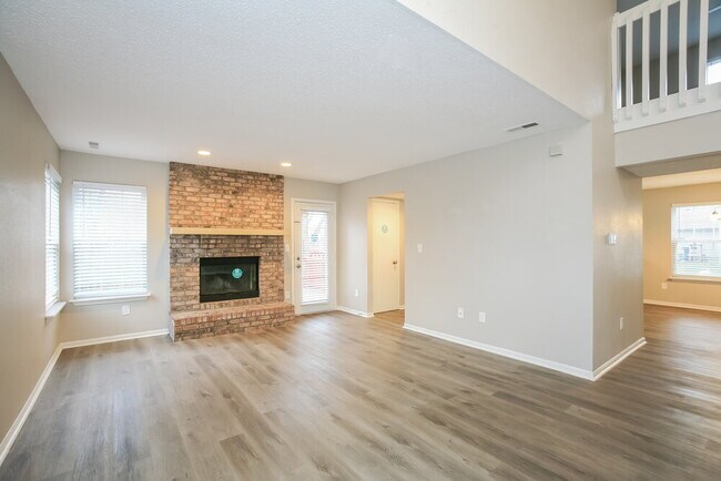 Building Photo - 4430 Autumn Crest Ct