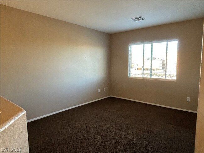 Building Photo - 9012 Vintage Wine Ave