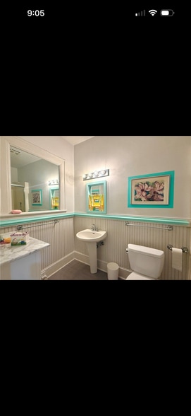 Building Photo - 244 Payne St