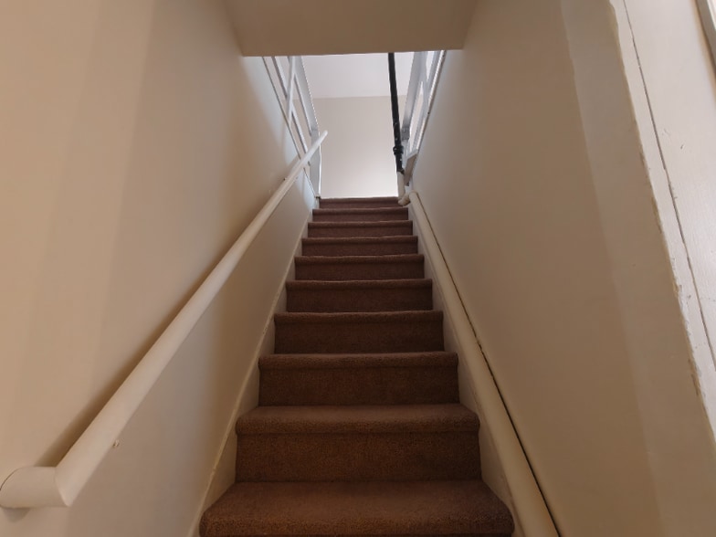 Building Photo - 509 Hallstead St