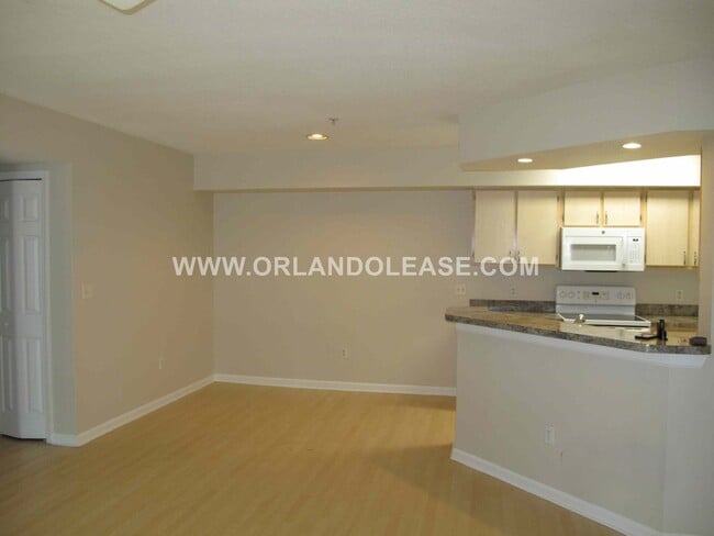 Building Photo - Beautiful 3bd/2ba Condo In Waterford Lakes
