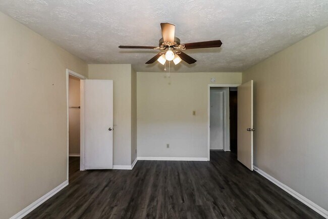 Building Photo - 8422 Bandridge Rd