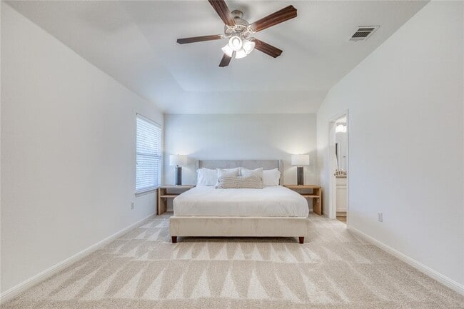 Building Photo - 5817 Loblolly Ln