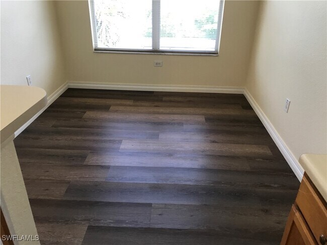 Building Photo - 7985 Preserve Cir