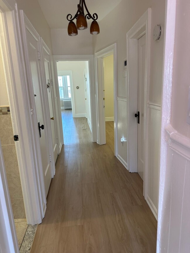 Building Photo - 268 Columbia Ave