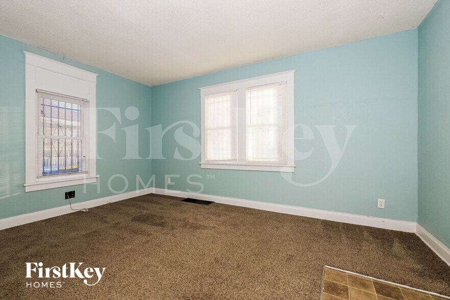 Building Photo - 6014 Virginia Ave