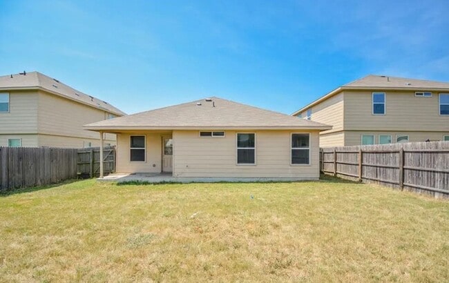 Building Photo - AVAILABLE NOW; APPLY AT OUR WEBSITE TODAY!!