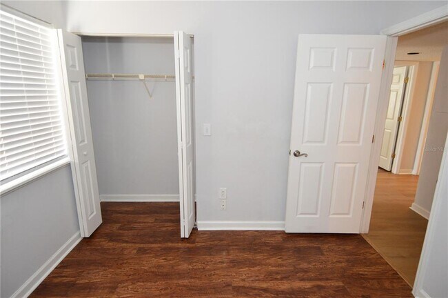 Building Photo - 2500 Winding Creek Blvd