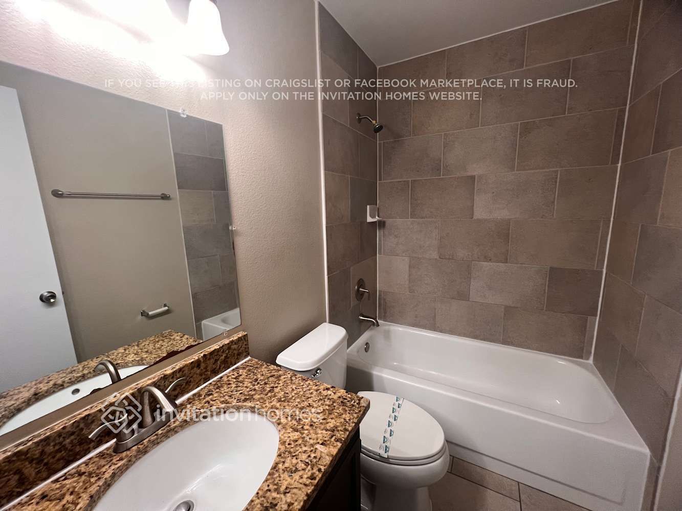 Building Photo - 10717 Brice Ct