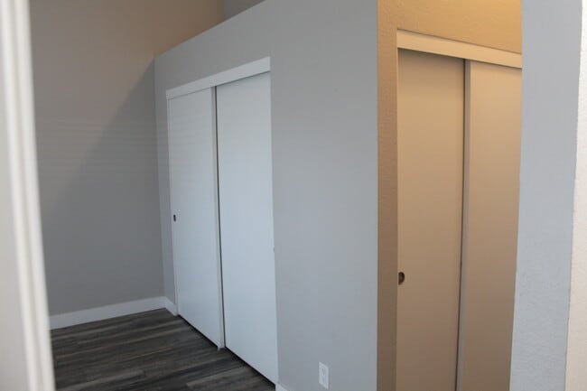 Building Photo - 2229 Rose Ave