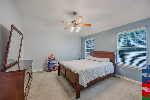 Building Photo - 7631 Red Clover Dr