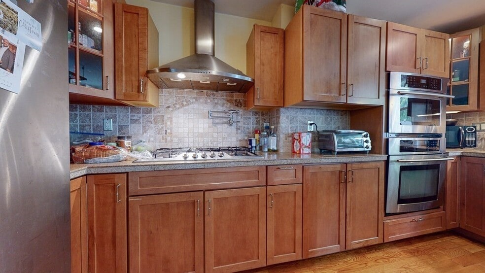 Building Photo - 2 Ward Ct