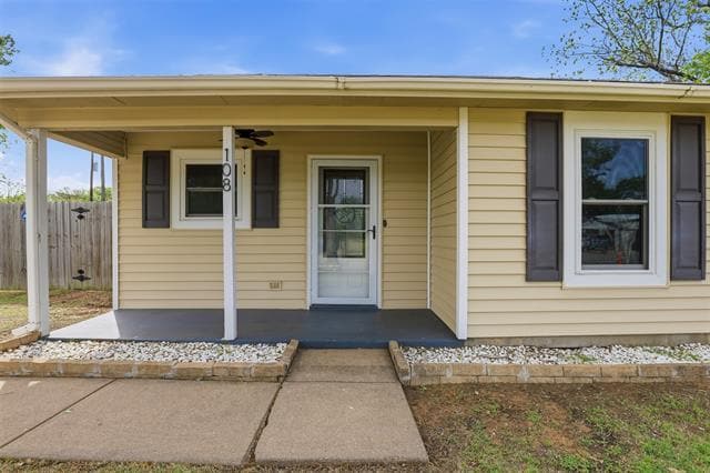 Building Photo - 108 George St