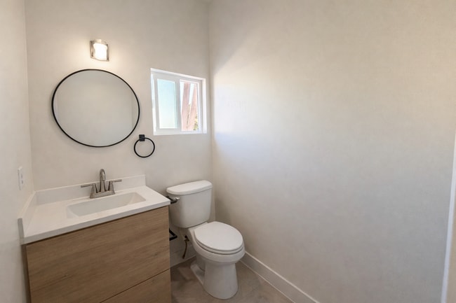 Building Photo - 2139 Balboa Ave