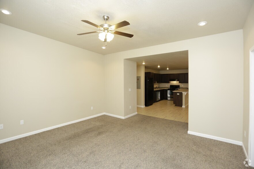 Airport Landings And The Docks Apartments Joplin Mo Apartment Airport Landings And The Docks Apartments Joplin Mo Apartment Finder
