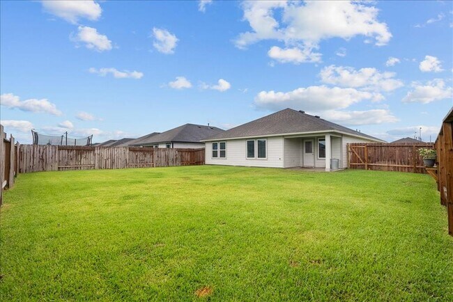 Building Photo - 7503 Cynomys Ct