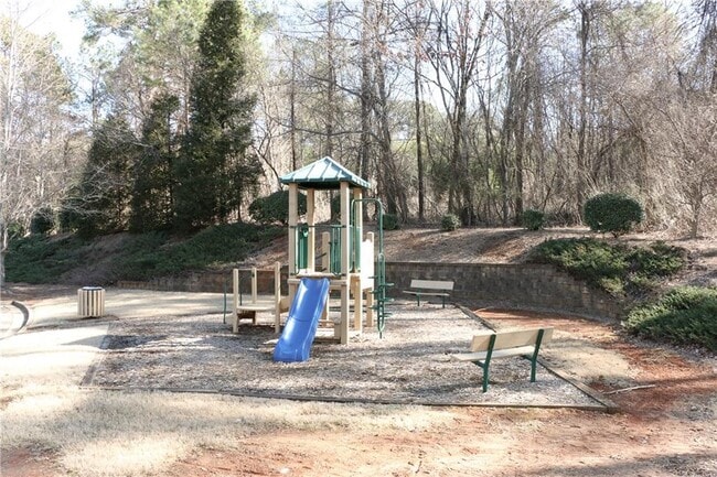 Building Photo - 606 Oakside Pl