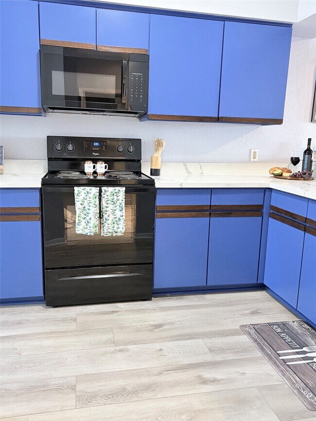 Building Photo - 18809 Egret Bay Blvd