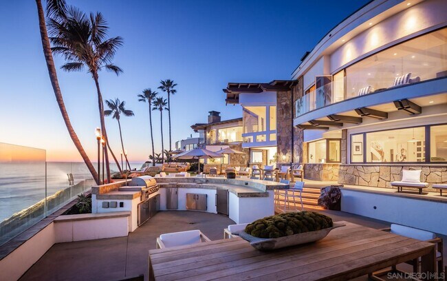 Building Photo - 5305 Carlsbad Blvd