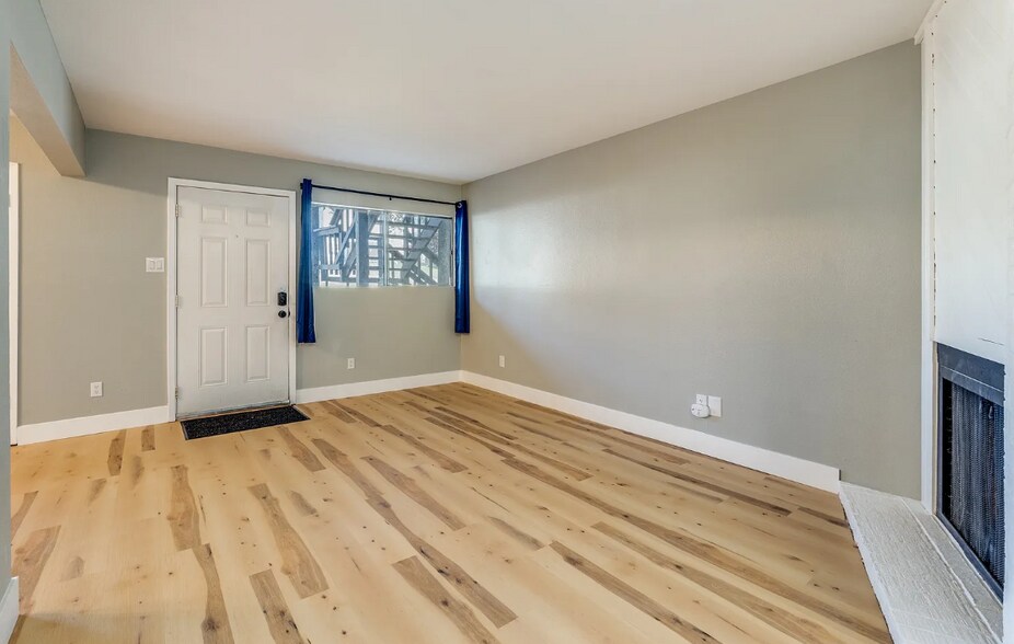 Building Photo - 601 Bracewood Cir