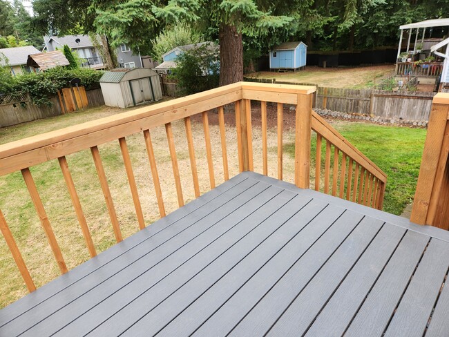 Building Photo - 6109 NE 204th St