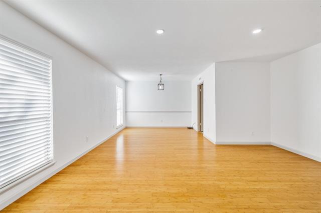 Building Photo - 3017 Rockett Dr
