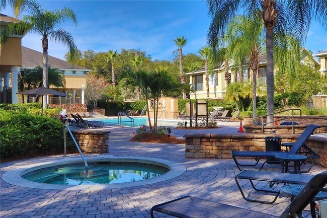 Building Photo - 10209 Courtney Palms Blvd