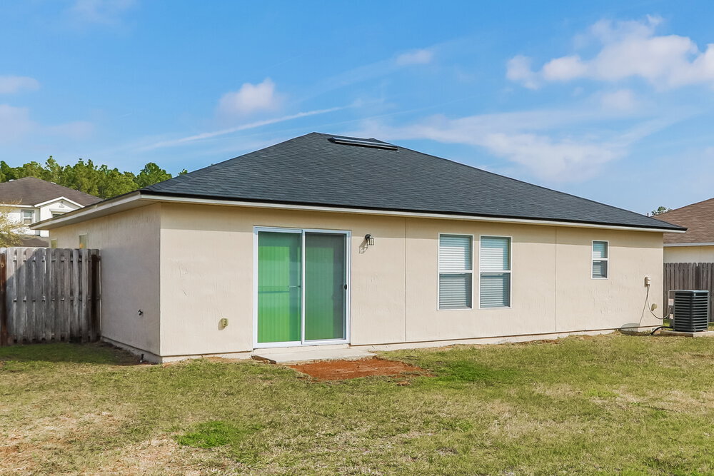 Building Photo - 7422 Hawks Cliff Dr