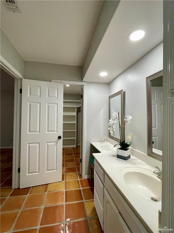 Building Photo - 2115 Ichabod Ln