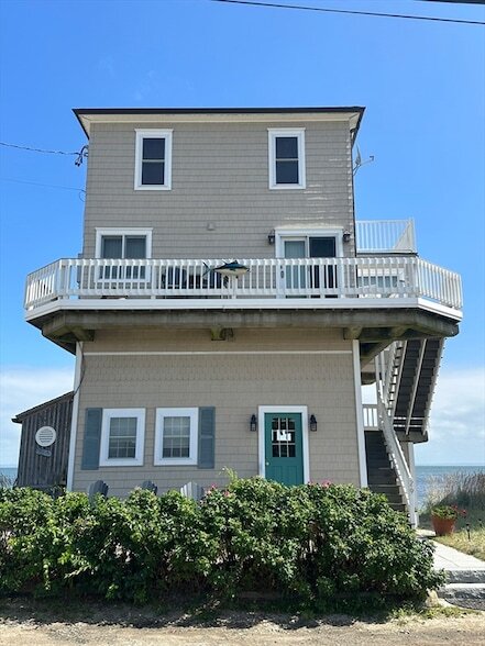 Building Photo - 29 Cove St