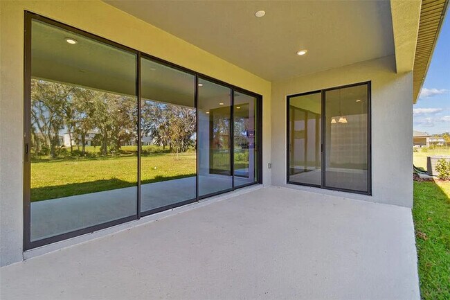 Building Photo - Hawkstone Gem (Welcome to this spacious 5-...
