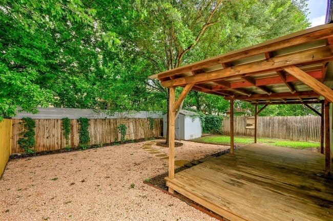 Building Photo - 8412 Fall Meadow Ln