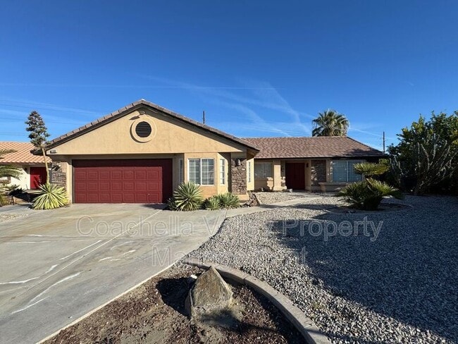 Building Photo - 44060 Dalea Ct