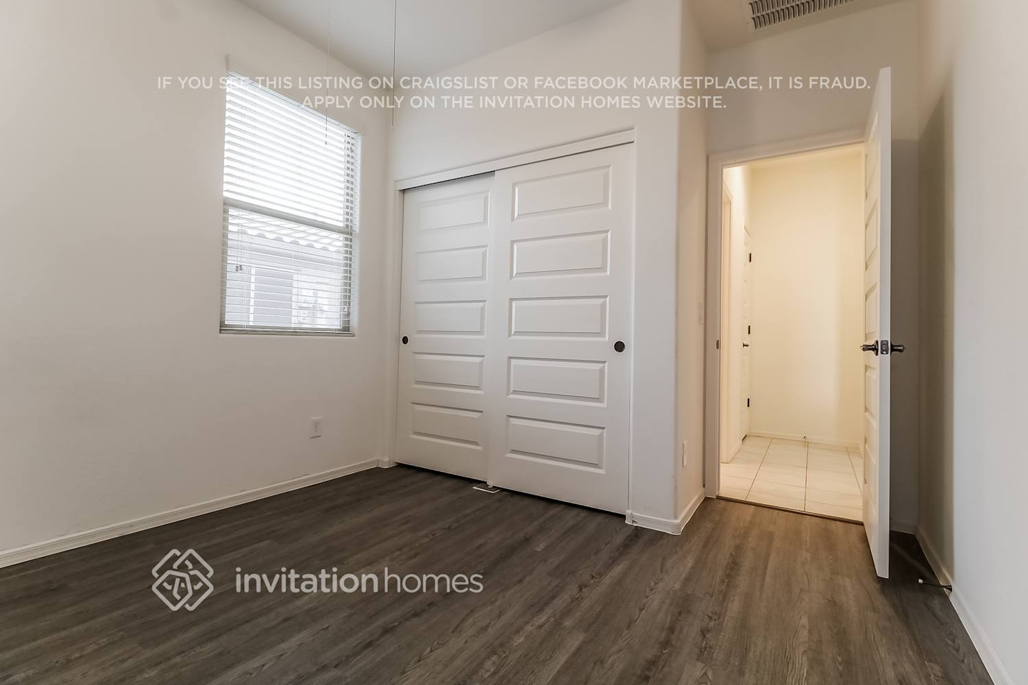 Building Photo - 18377 W Pueblo Ave