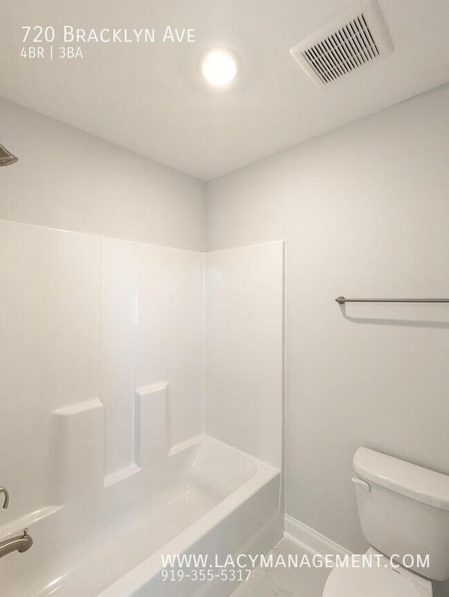 Building Photo - 720 Bracklyn Ave