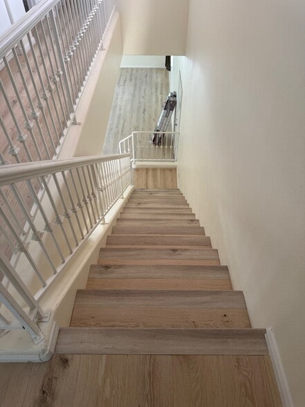 Building Photo - 7952 Aviano Pines Ave