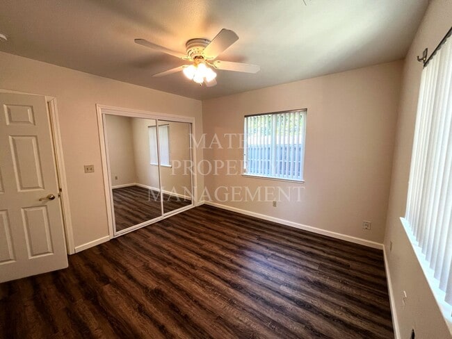 Building Photo - No Deposit