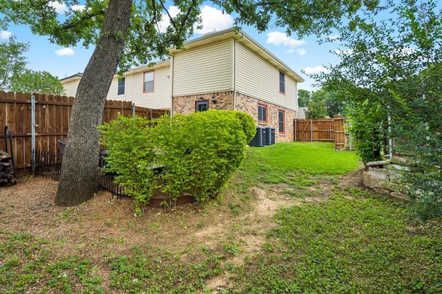 Building Photo - 1417 Danielle Dr