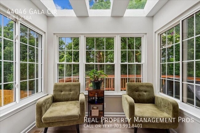 Building Photo - 44046 Gala Cir