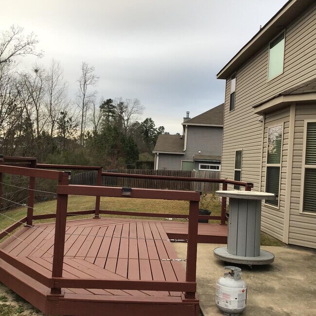 Building Photo - 2793 Huntcliffe Dr