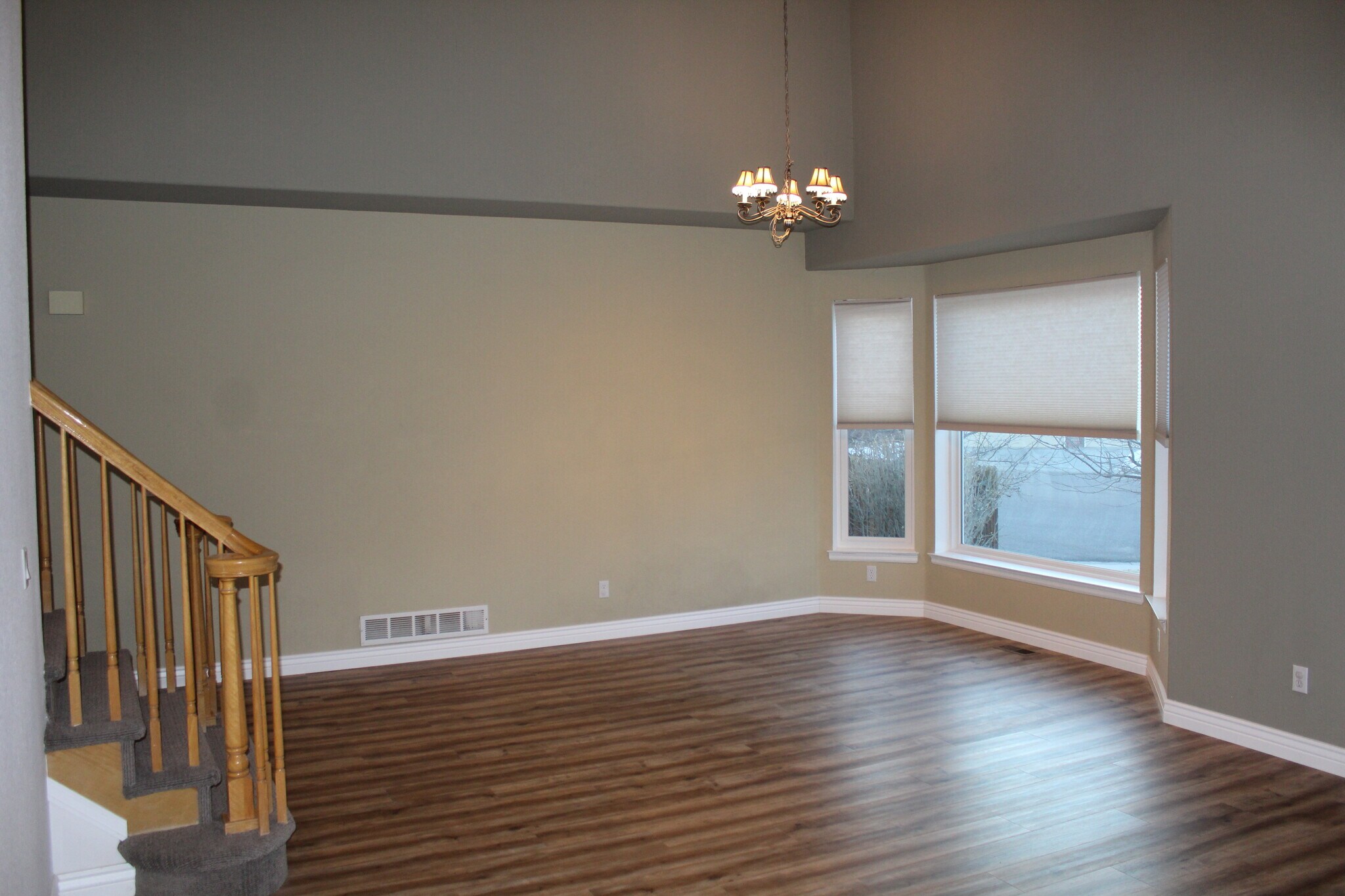 Formal Dining Room w/bay window - 2720 South Cole Court