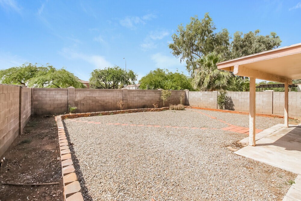 Building Photo - 773 E Kesler Ln