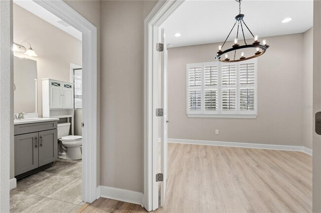 Building Photo - 3167 Moorings Dr S