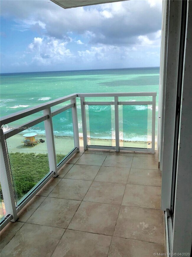 Building Photo - 6917 Collins Ave