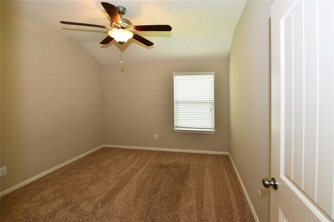 Building Photo - 6715 Rambling Manor Ct