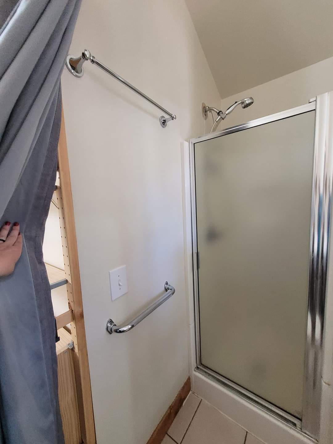 Building Photo - 755 Elm Rd