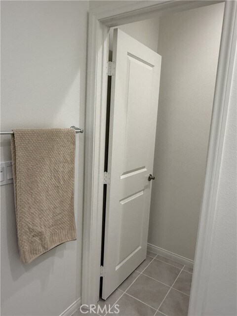 Building Photo - 243 S Sand Palm Dr