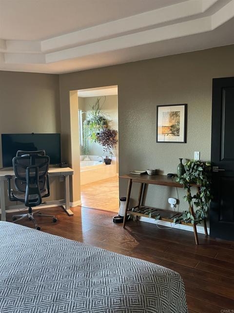 Building Photo - 1969 Woodland Heights Glen